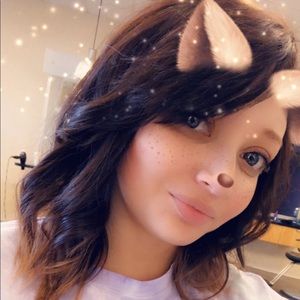 Meet your Posher, Katelyn